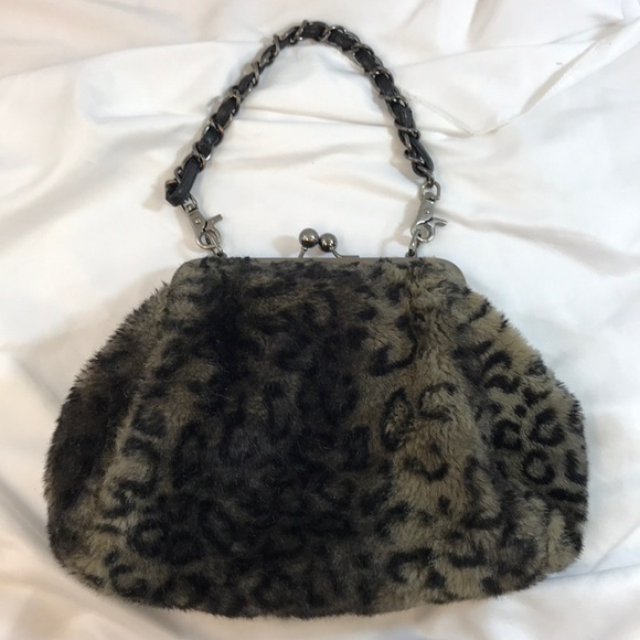 Bueno Handbags - Bueno Retro Vintage Style Faux Fur Handbag